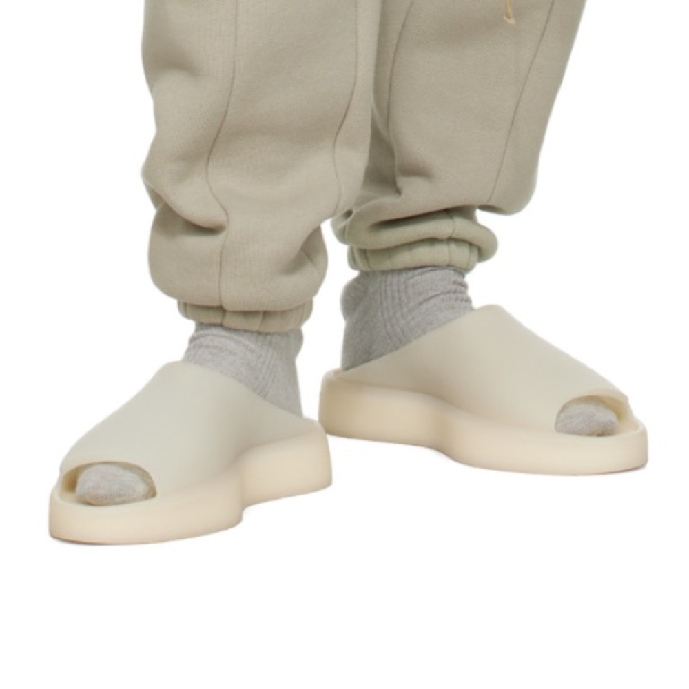 FEAR OF GOD Off-White Los Feliz Rubber Sandals